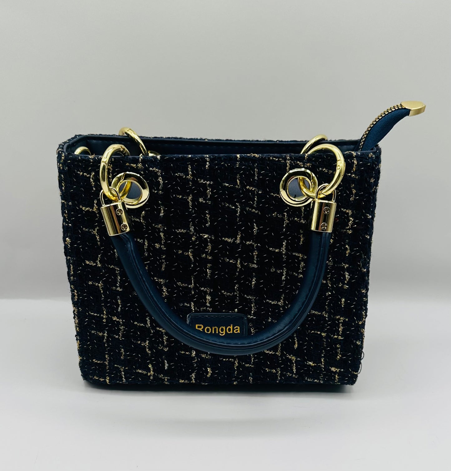 Raina canvas