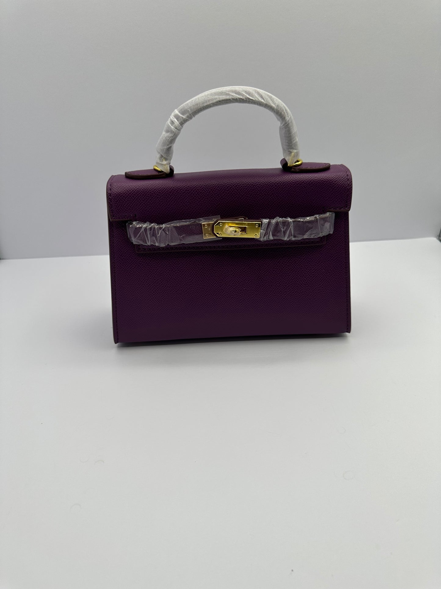 Deluxe Mini 8.5in Luxury Inspired Cross Body Leather handbag