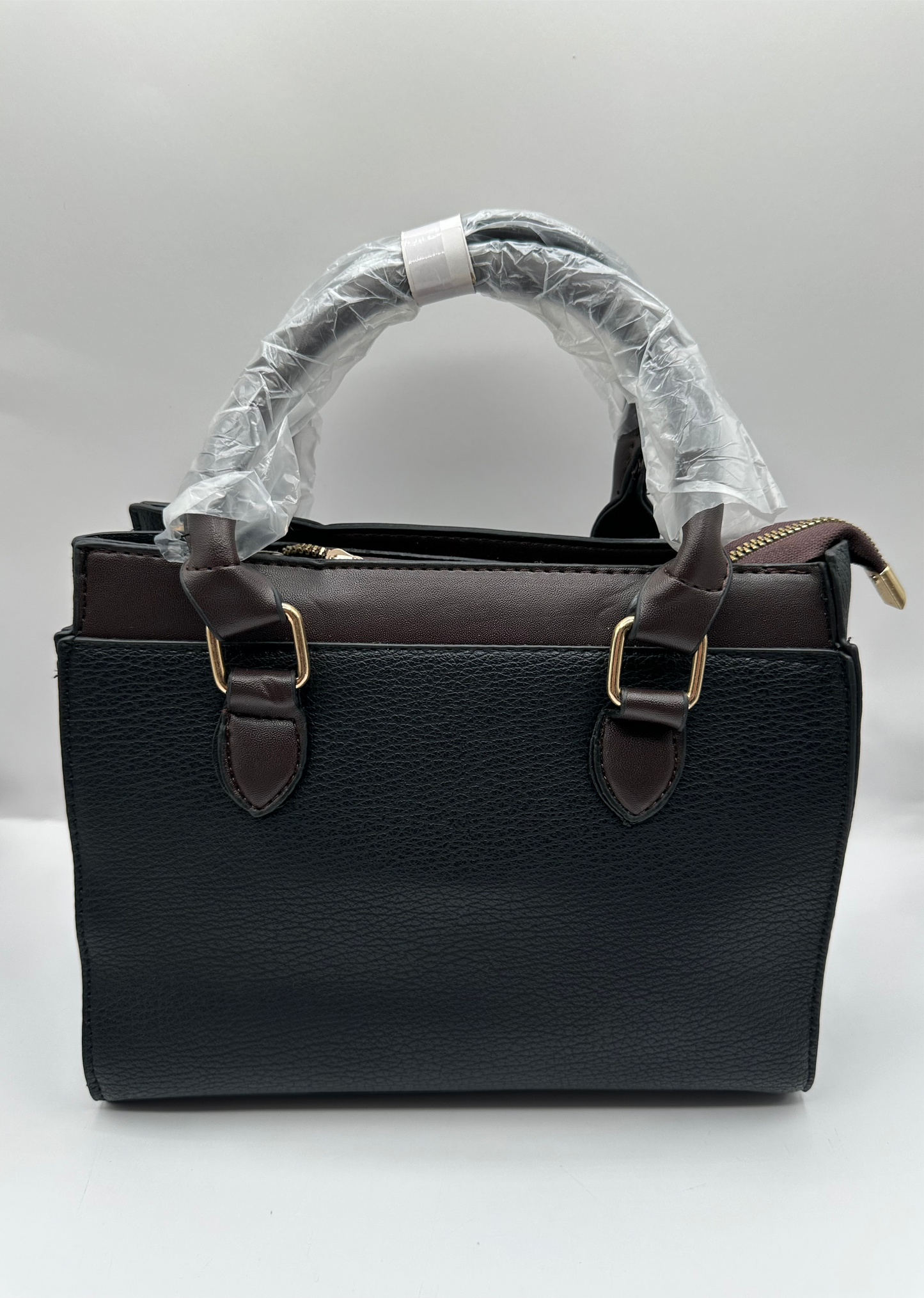 Pachetella leather handbag