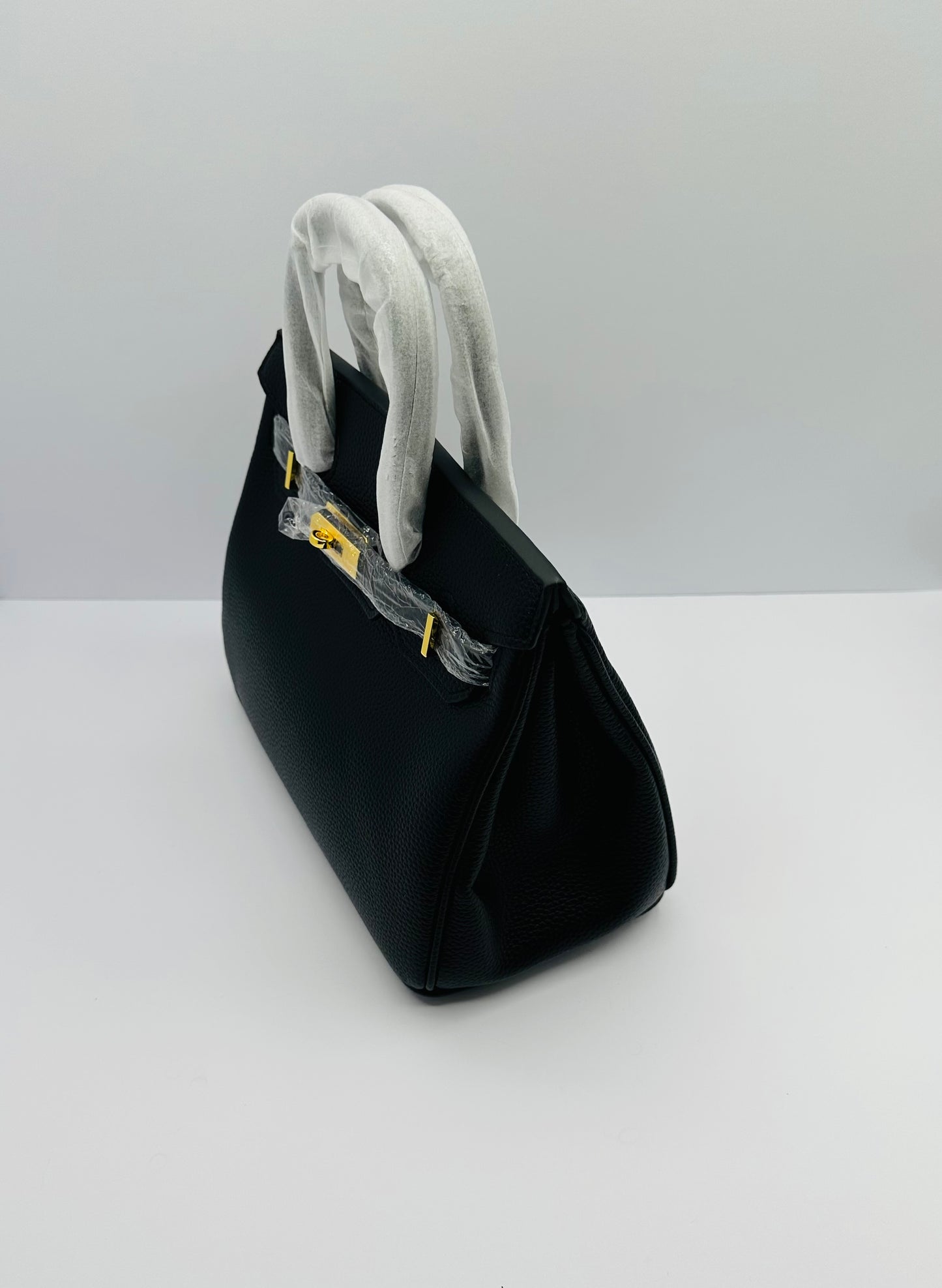 Deluxe Full Grain Cowhide 9.5in Dupe shoulder handbag