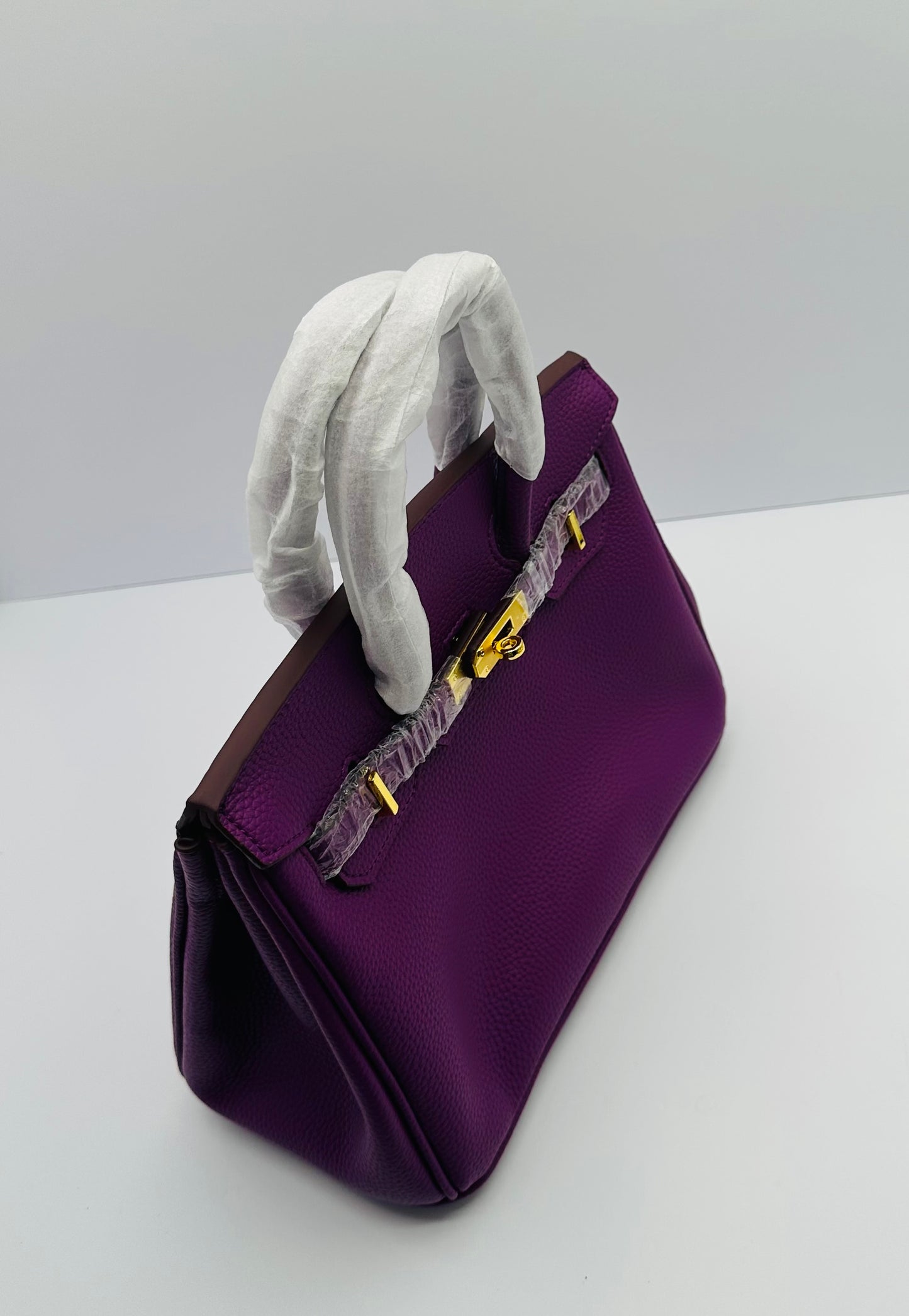 Deluxe Full Grain Cowhide 9.5in Dupe shoulder handbag