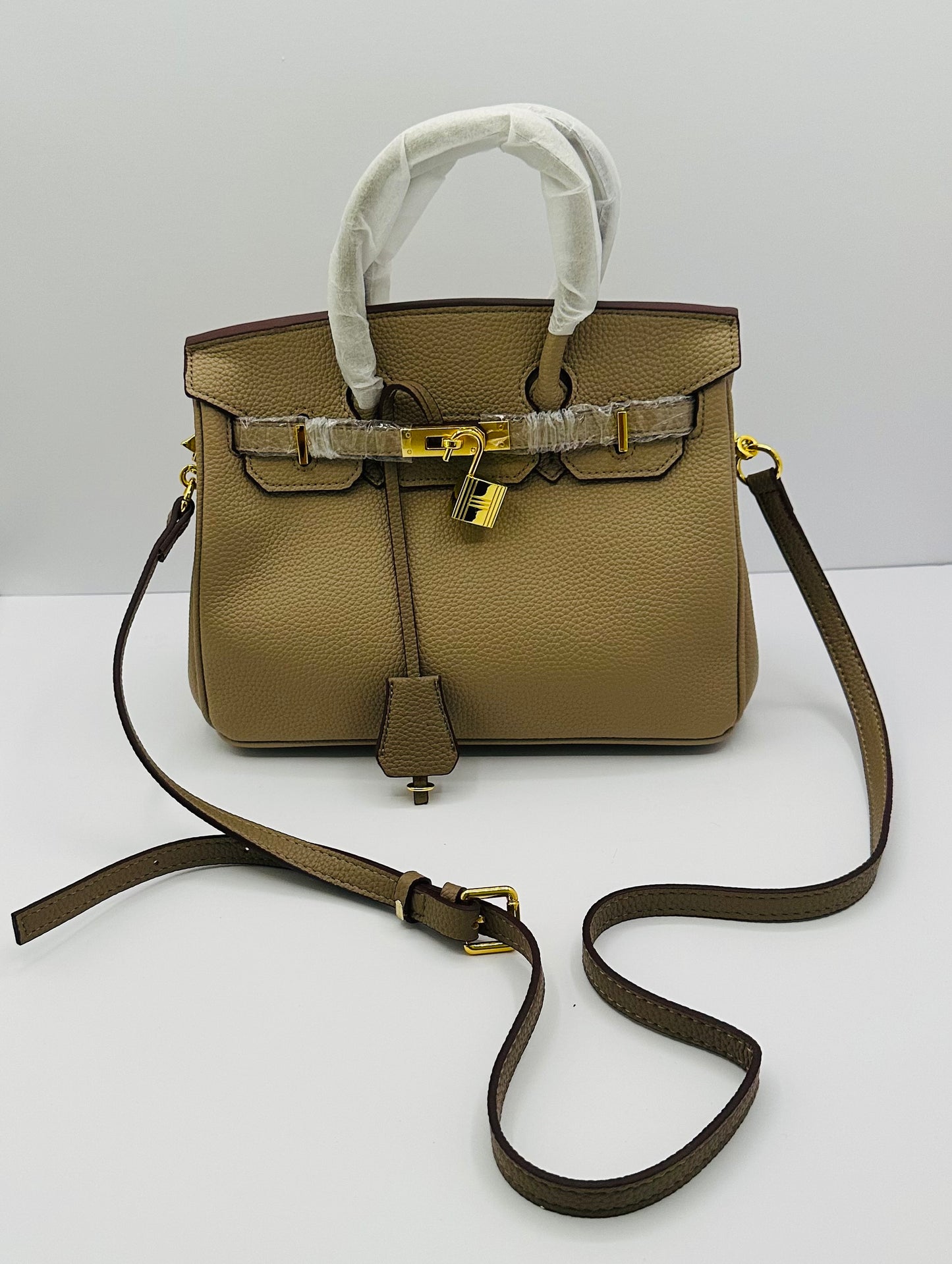 Deluxe Full Grain Cowhide 9.5in Dupe shoulder handbag