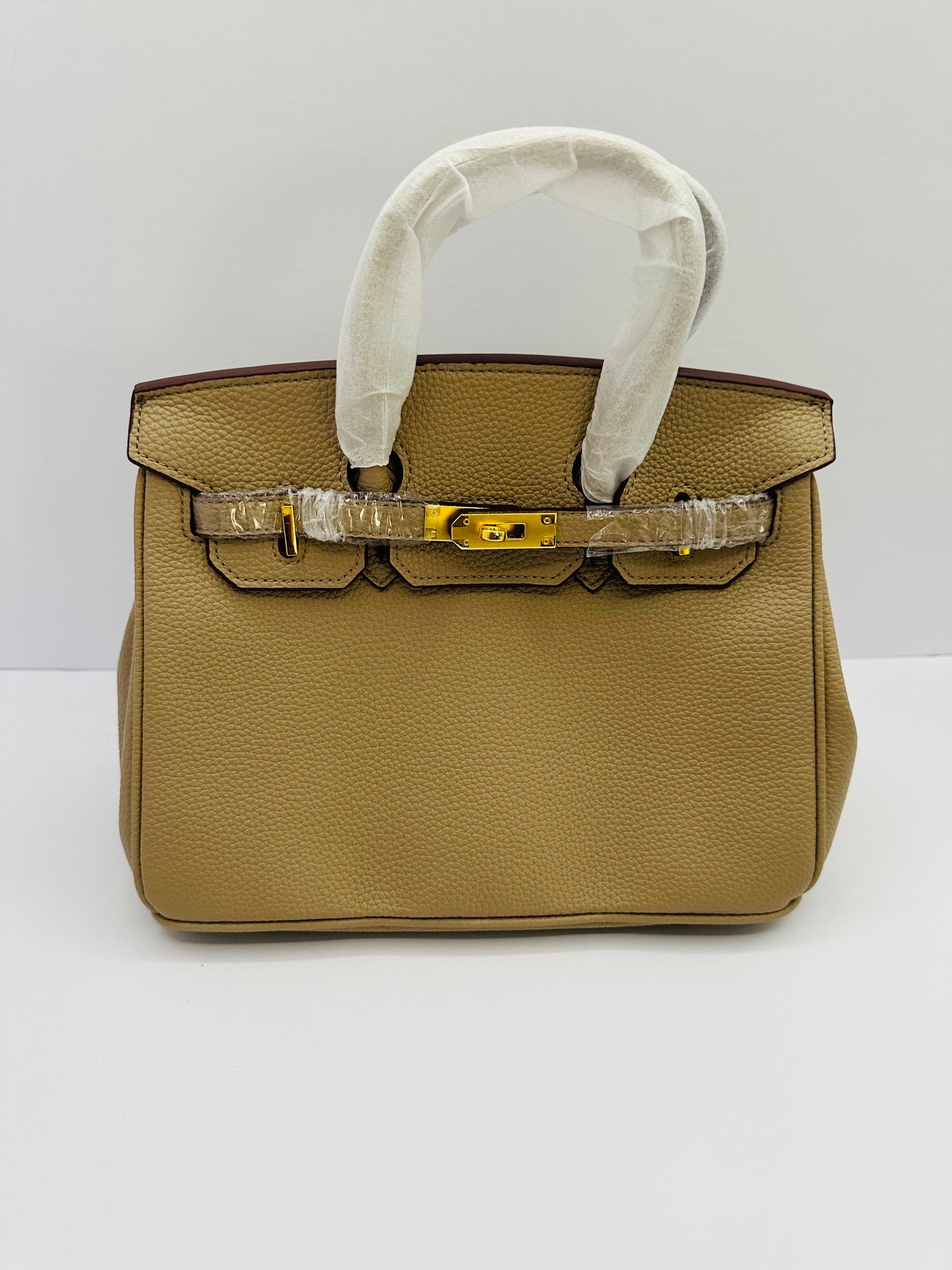 Deluxe Full Grain Cowhide 9.5in Dupe shoulder handbag