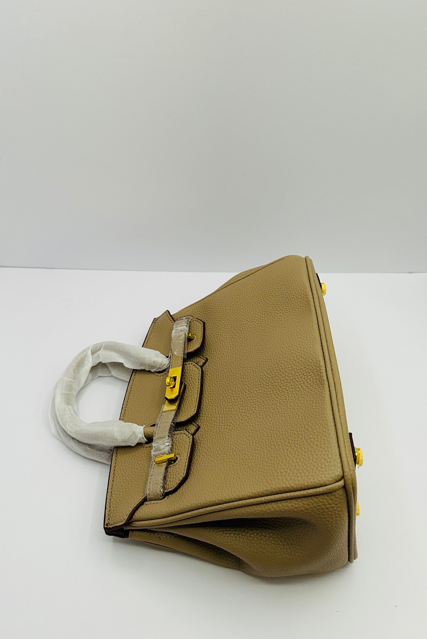 Deluxe Full Grain Cowhide 9.5in Dupe shoulder handbag