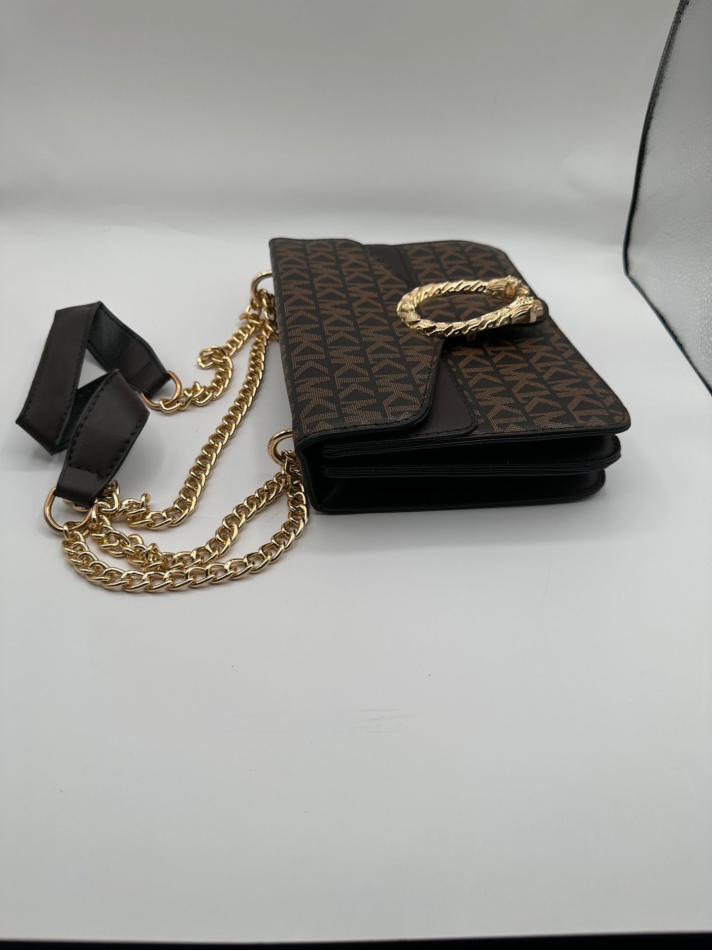 Jeferina plain leather
