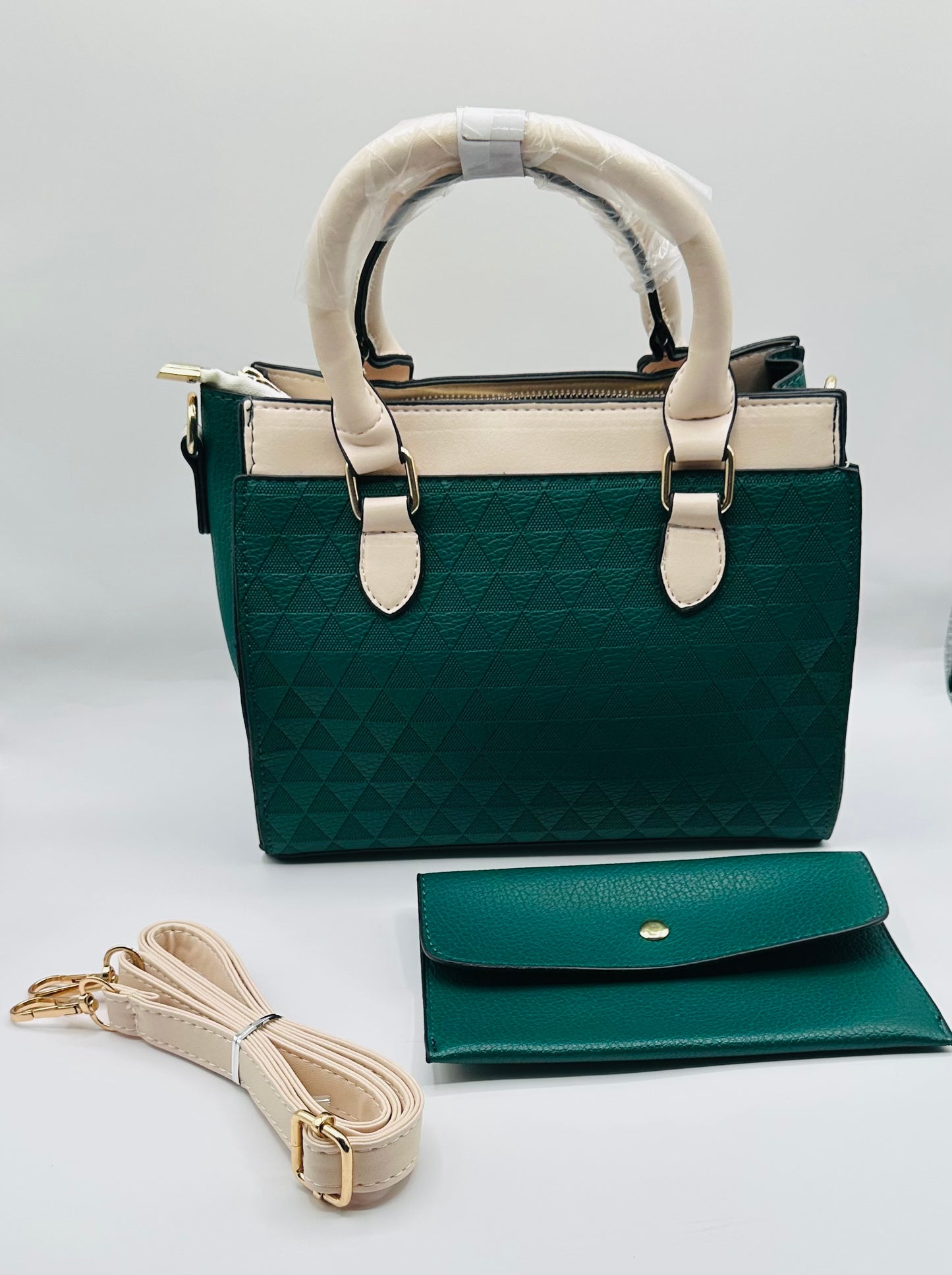 Pachetella leather handbag