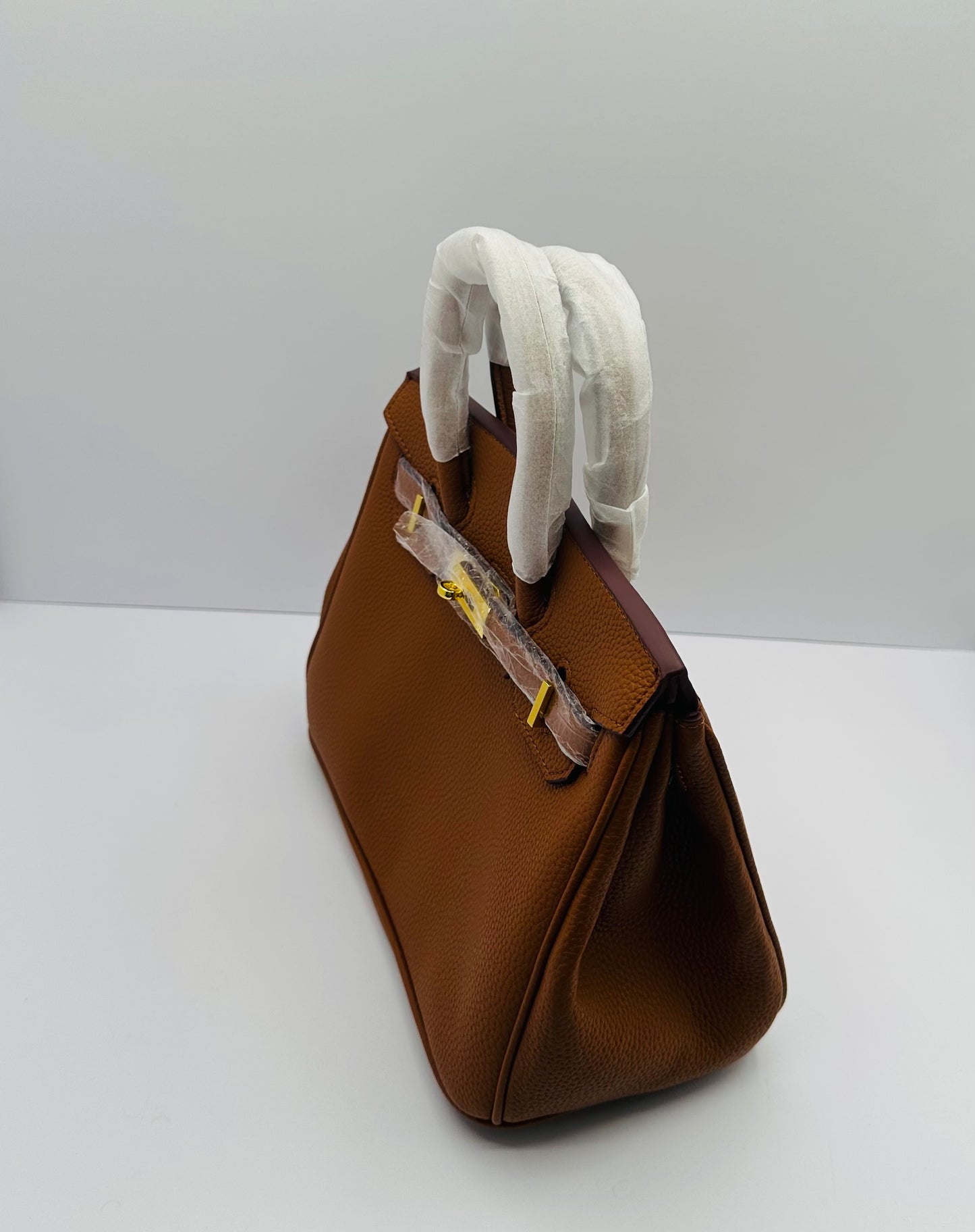 Deluxe Full Grain Cowhide 9.5in Dupe shoulder handbag