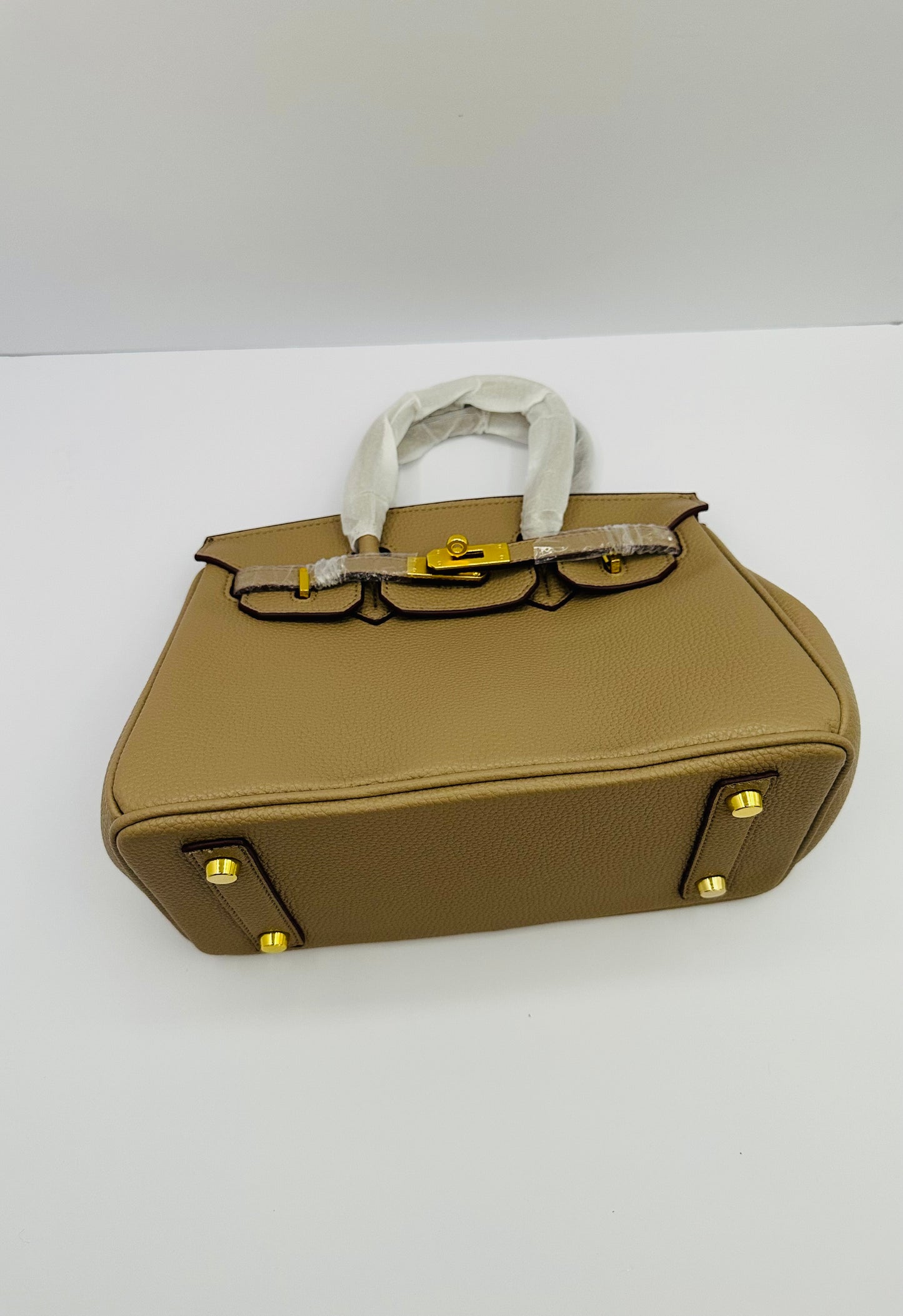 Deluxe Full Grain Cowhide 9.5in Dupe shoulder handbag