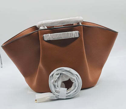 Baundie 18in Leather handbag