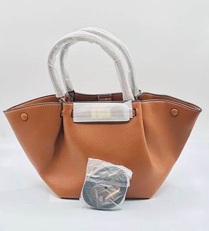 Baundie 18in Leather handbag