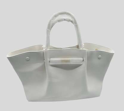 Baundiemax 22in Luxury inspired Leather handbag
