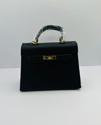 Luxury Inspired Gold toned Hardware shoulder bag