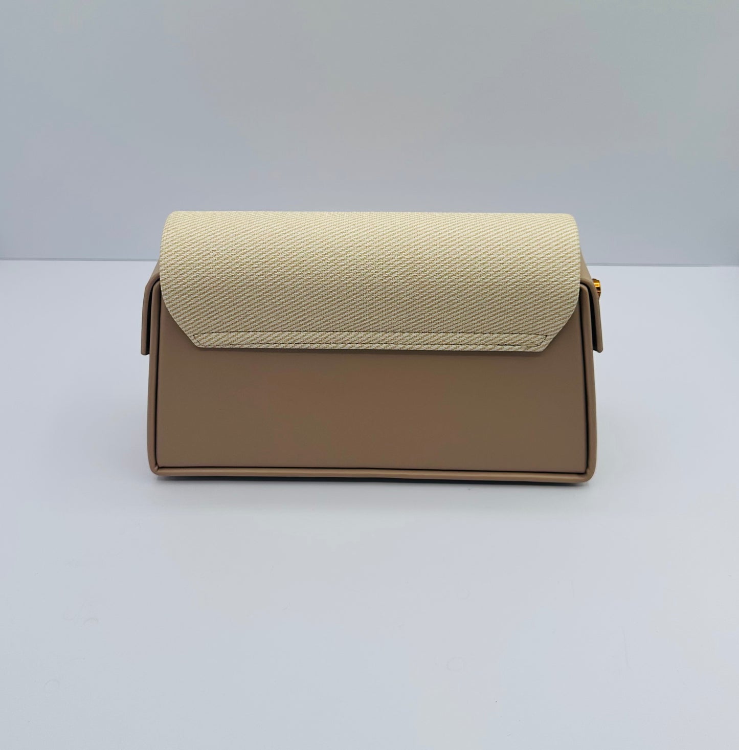 Brittie sensational crossbody