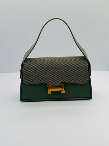 Brittie sensational crossbody