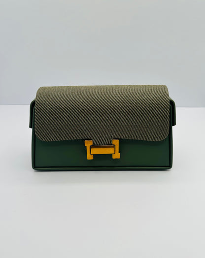 Brittie sensational crossbody