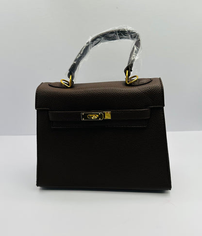 Luxury Inspired Gold toned Hardware shoulder bag
