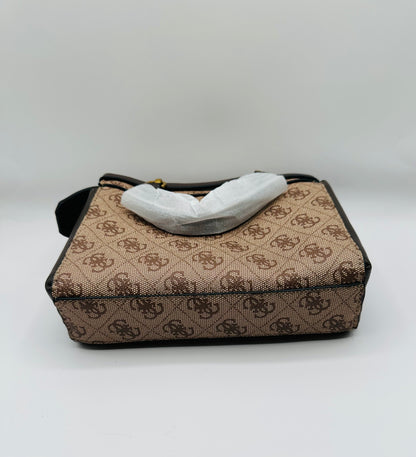 Guess crossbody purse