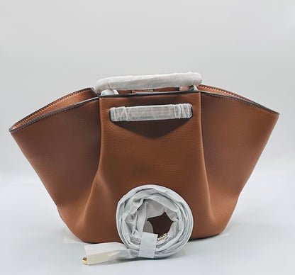 Baundie 18in Leather handbag