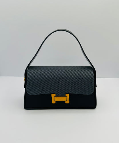Brittie sensational crossbody