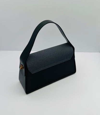 Brittie sensational crossbody