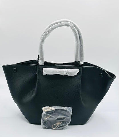 Baundie 18in Leather handbag