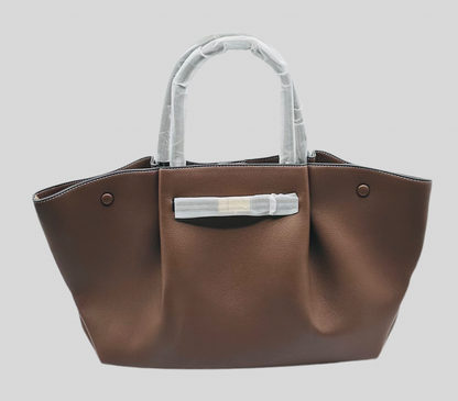 Baundiemax 22in Luxury inspired Leather handbag