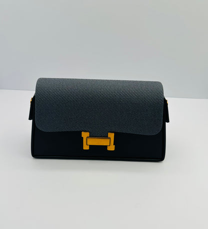 Brittie sensational crossbody